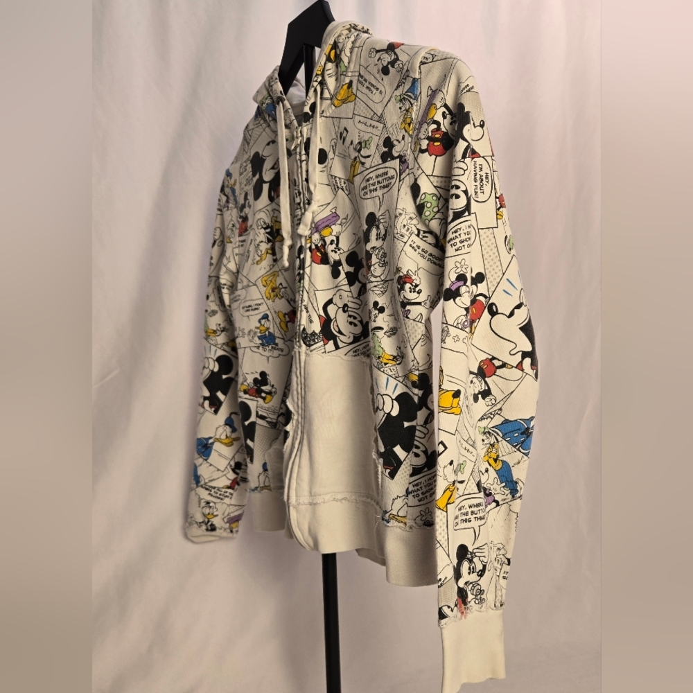 Disney Sweater Womens XS White Comic Print Mickey Mouse Characters Rare‎ - Picture 8 of 16